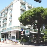 New Tiffany's Park 3*