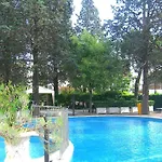 מלון New Tiffany's Park לידו די ג'סולו