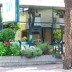 New Tiffany's Park 3*