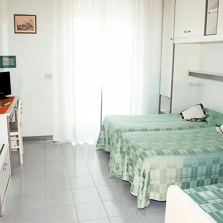 New Tiffany's Park 3*