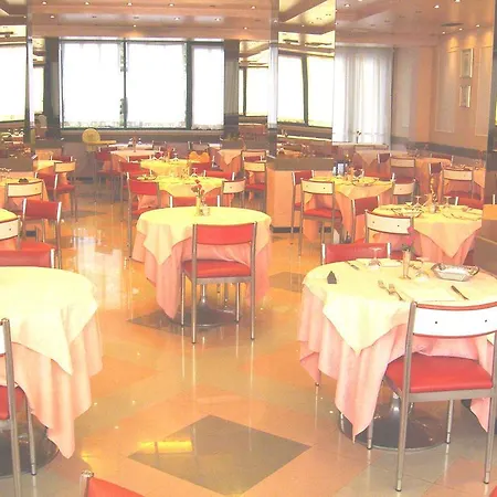 ホテル New Tiffany's Park 3*