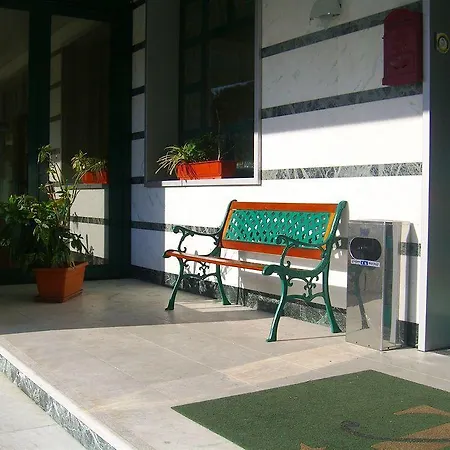 New Tiffany's Park Hotel