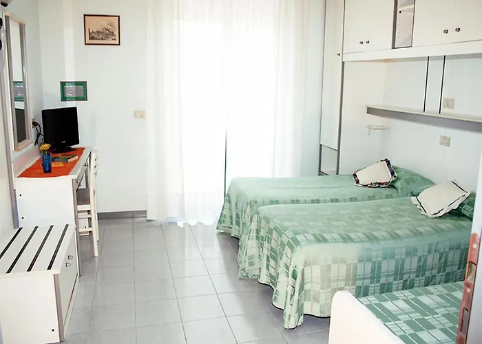 New Tiffany's Park 3*