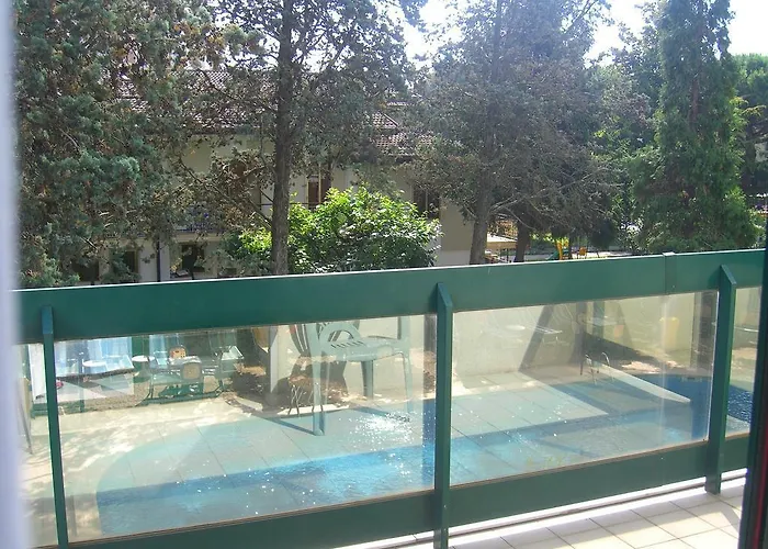 New Tiffany's Park Hotel 3*