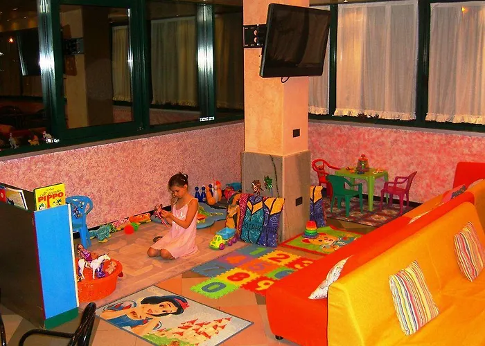 Hotel New Tiffany's Park 3*