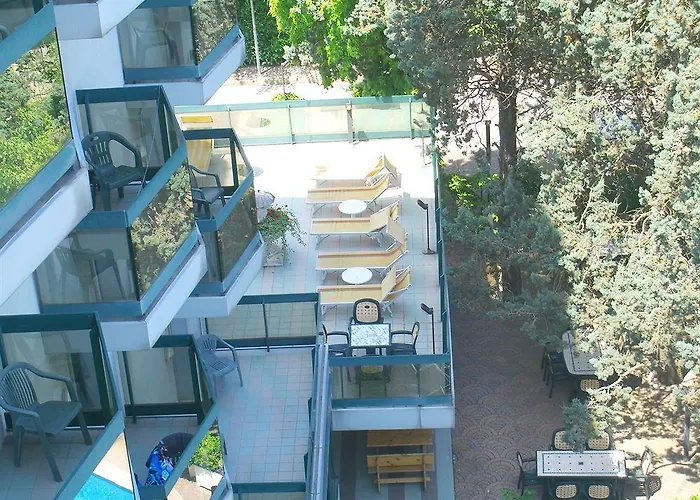 Hotel New Tiffany's Park