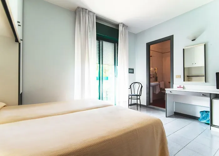 New Tiffany's Park Hotel 3*